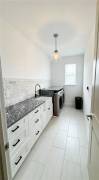 8601 Theiler St, 3, 3