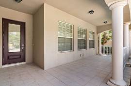 7960 Esta Ln, 4, 4